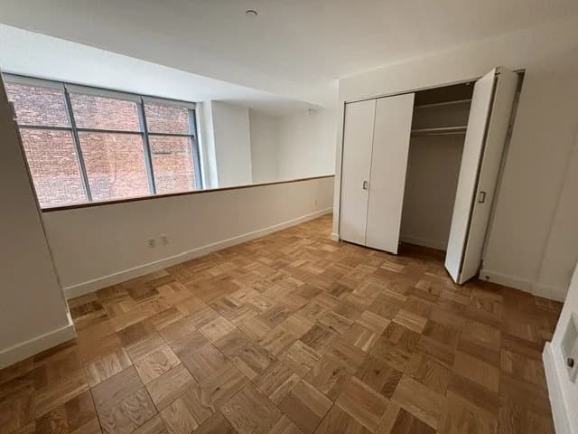 312 11 Avenue #04G, Manhattan, NY 10001 apartment_bedroom_room 1