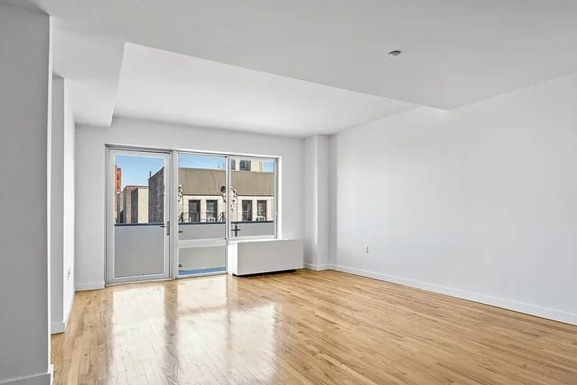 618 West 143 Street #4I, Manhattan, NY 10031 apartment_living_room 1