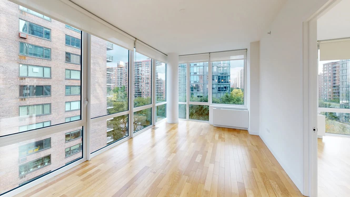 805 Columbus Avenue #08F, Manhattan, NY 10025 apartment_living_room 1