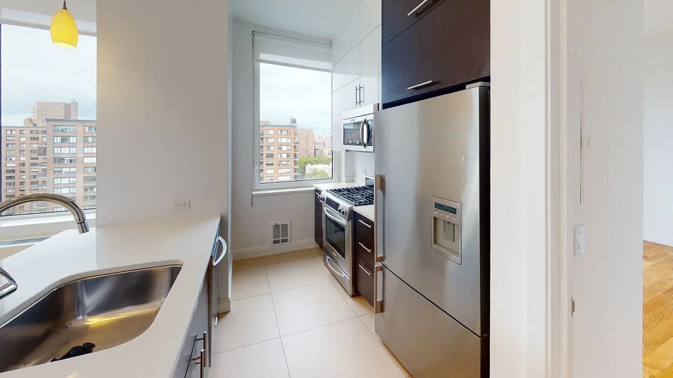 805 Columbus Avenue #14D, Manhattan, NY 10025 apartment_kitchen 1