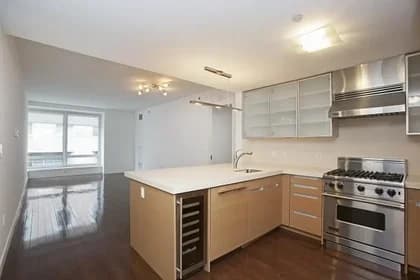462 West 58 Street #5D, Manhattan, NY 10019