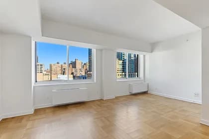 400 West 63 Street #1007, Manhattan, NY 10069