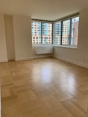 400 West 63 Street #1610, Manhattan, NY 10069