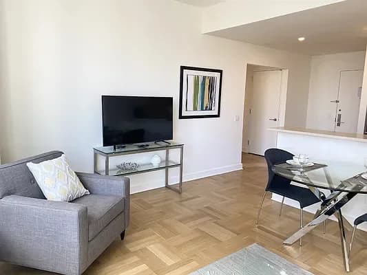 400 West 63 Street #1904, Manhattan, NY 10069