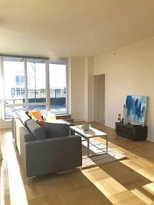 400 West 63 Street #2301, Manhattan, NY 10069 apartment_living_room 1