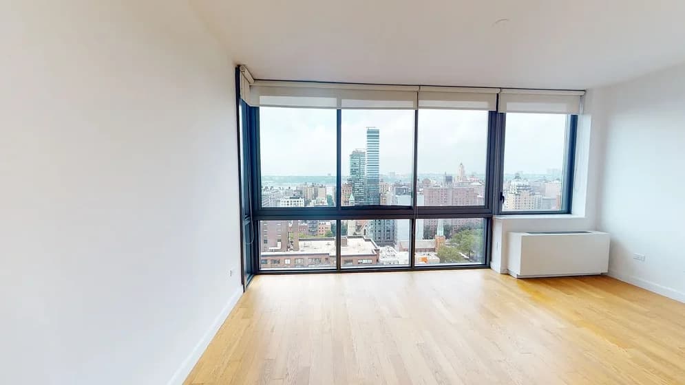 808 Columbus Avenue #25K, Manhattan, NY 10025 apartment_living_room 1