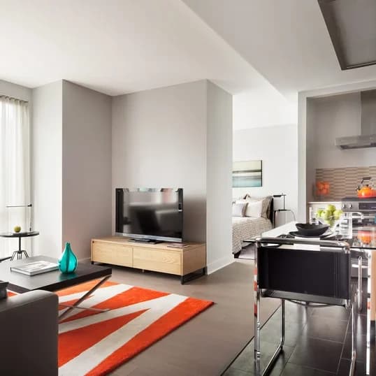450 W 42 St #79A, Manhattan, NY 10036 1