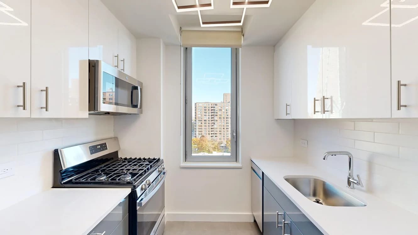 801 Amsterdam Avenue #08H, Manhattan, NY 10025 apartment_kitchen 1