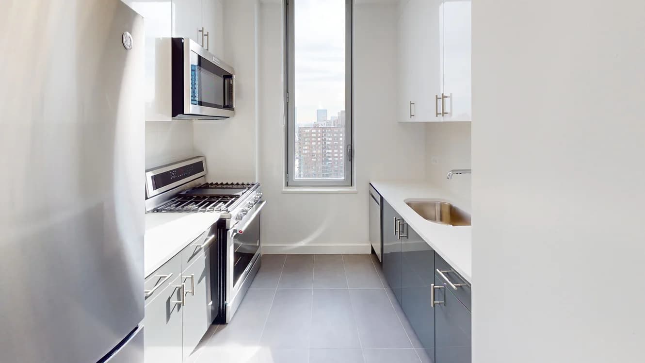 801 Amsterdam Avenue #15H, Manhattan, NY 10025 apartment_kitchen 1