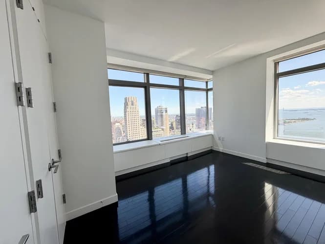 123 Washington Street #PH-55G, Manhattan, NY 10006
