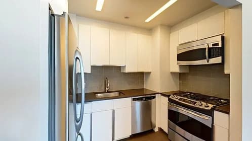 200 West 67 Street #29C, Manhattan, NY 10023 - Image 1