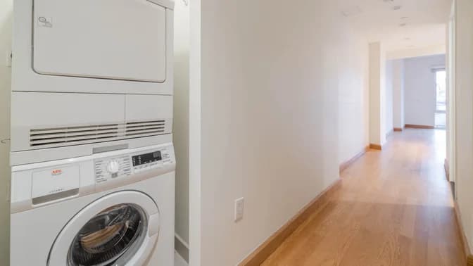431 West 37 Street #5E, Manhattan, NY 10018
