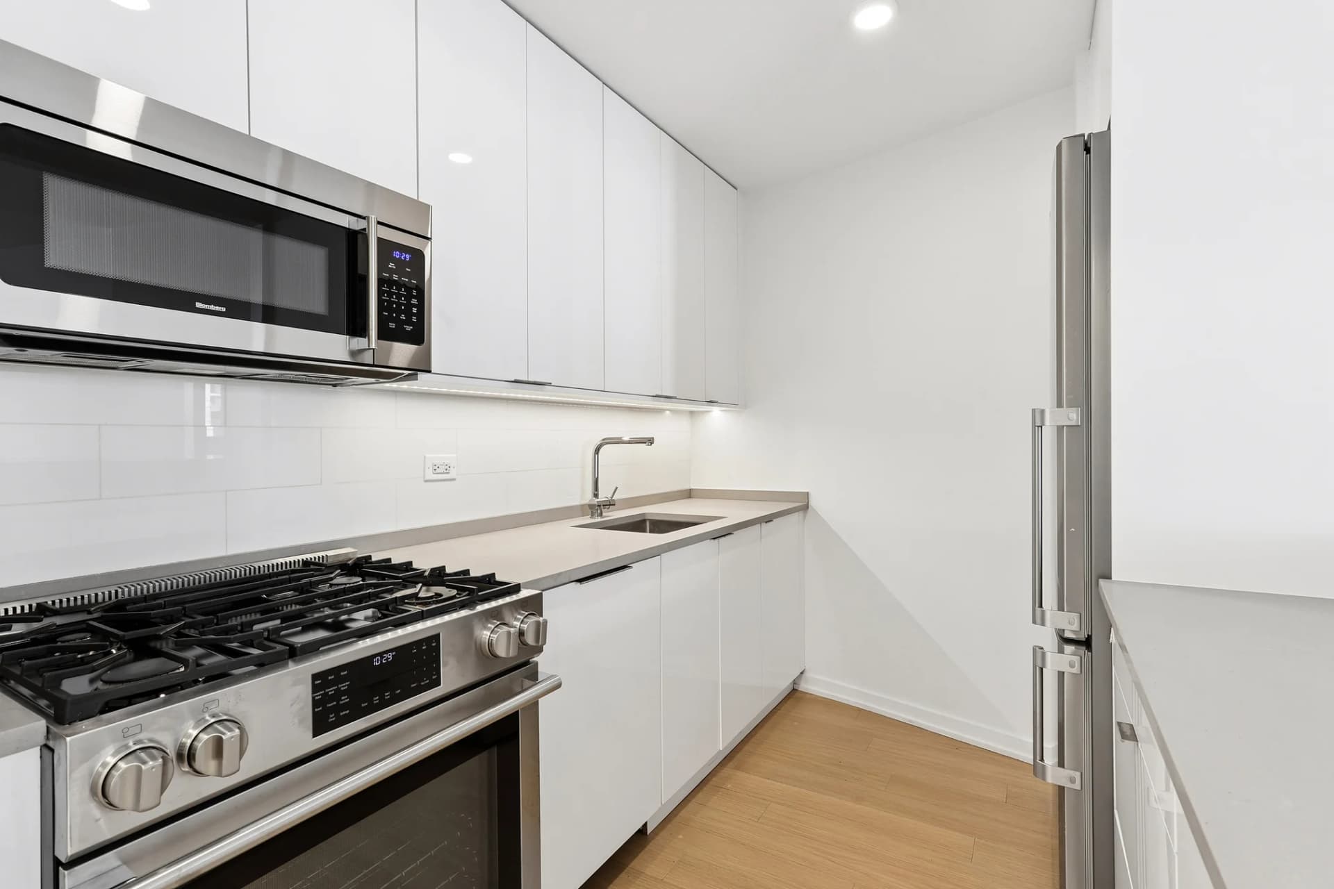 West End Towers 75 West End Avenue #S9I, Manhattan, NY 10069 apartment_kitchen 1