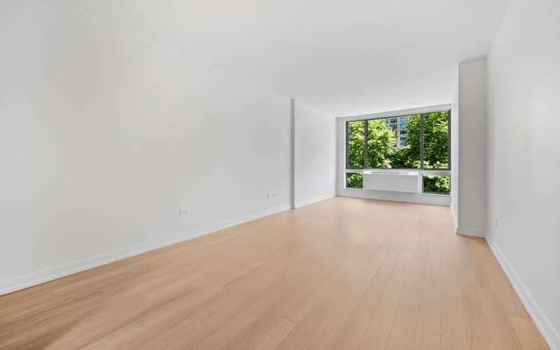 West End Towers 75 West End Avenue #p5h, Manhattan, NY 10069 apartment_bedroom_room 1
