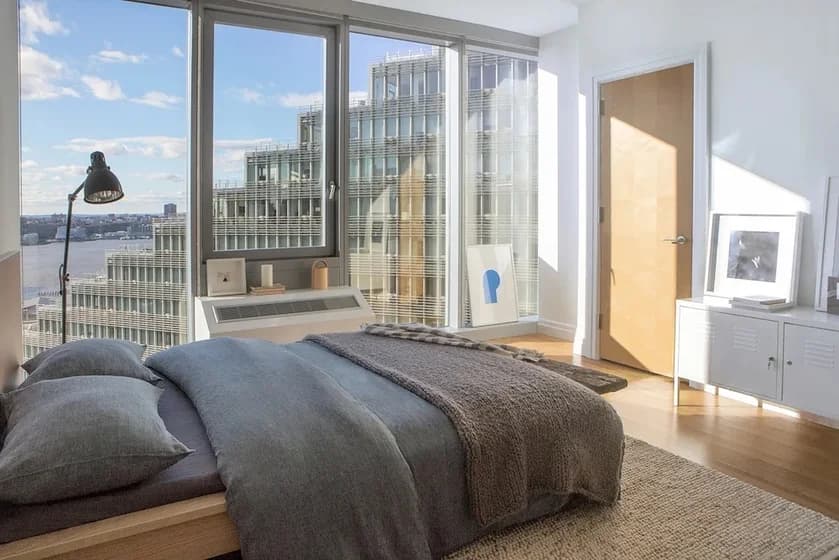 Mercedes House 550 West 54 Street #1802, Manhattan, NY 10019 apartment_bedroom_room 1