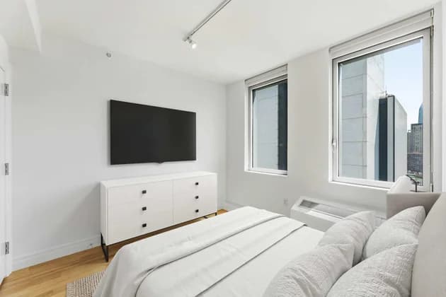 550 West 54 Street #28A, Manhattan, NY 10019