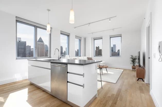550 West 54 Street #PHA, Manhattan, NY 10019