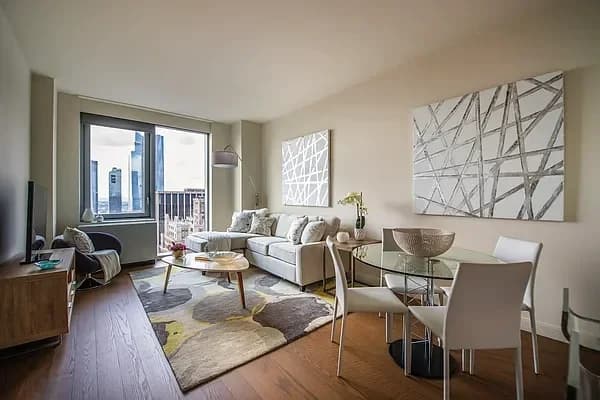 105 West 30 Street #43E, Manhattan, NY 10001