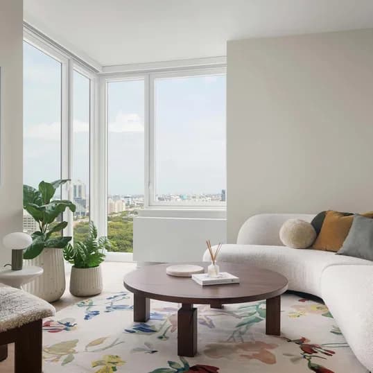 430 Main St #96A, Manhattan, NY 10044 apartment_living_room 1