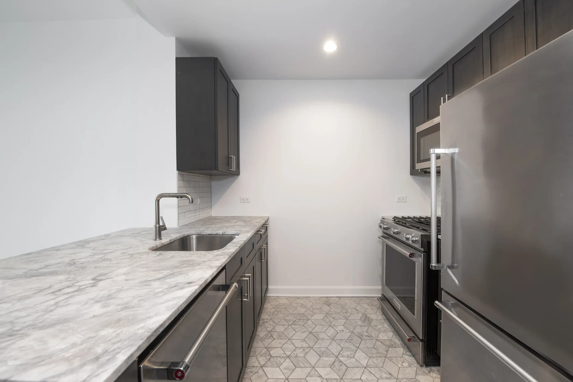 21 West End Avenue #1318, Manhattan, NY 10023 - Image 1