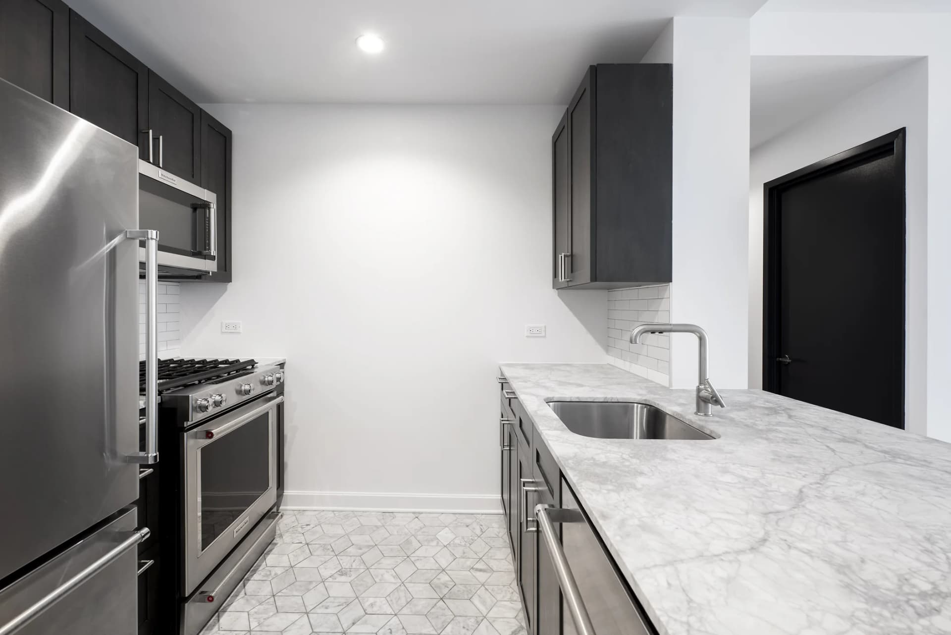 21 West End Avenue #3005, Manhattan, NY 10023