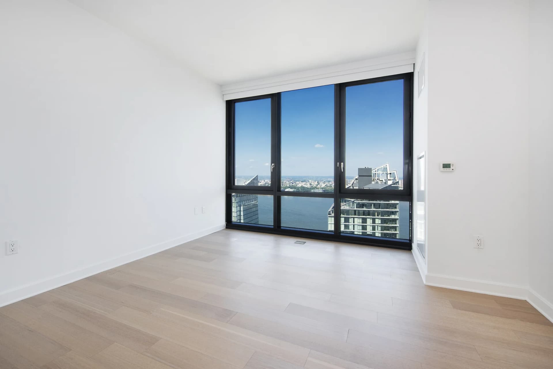 21 West End Avenue #3702, Manhattan, NY 10023 - Image 1