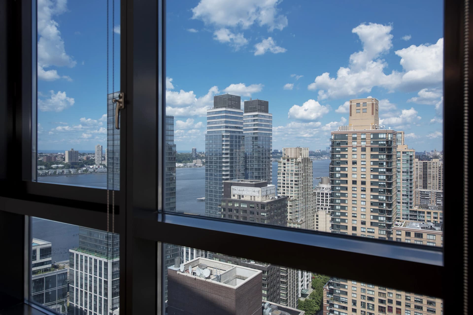 21 West End Avenue #4213, Manhattan, NY 10023 apartment_view 1