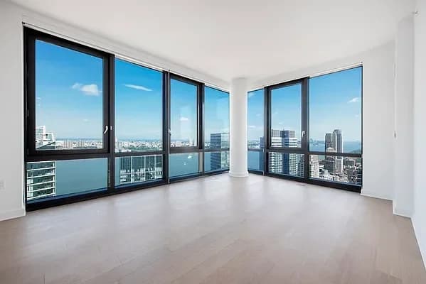 21 West End Avenue #4502, Manhattan, NY 10023