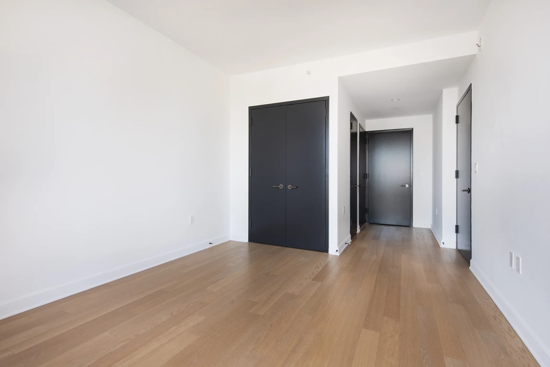 21 West End Avenue #46-01, Manhattan, NY 10023 - Image 1