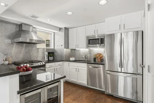 381 Lenox Ave #3A, Manhattan, NY 10027