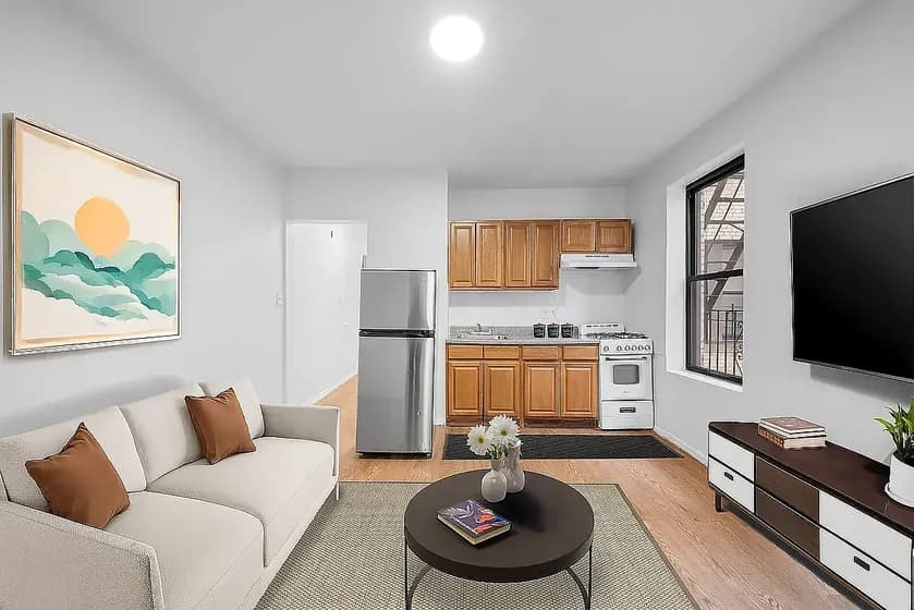 516 West 162 Street #1B, Manhattan, NY 10032 apartment_living_room 1