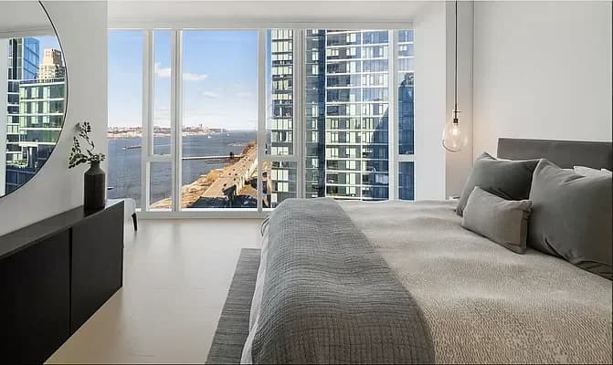 635 West 59 Street #1408, Manhattan, NY 10023