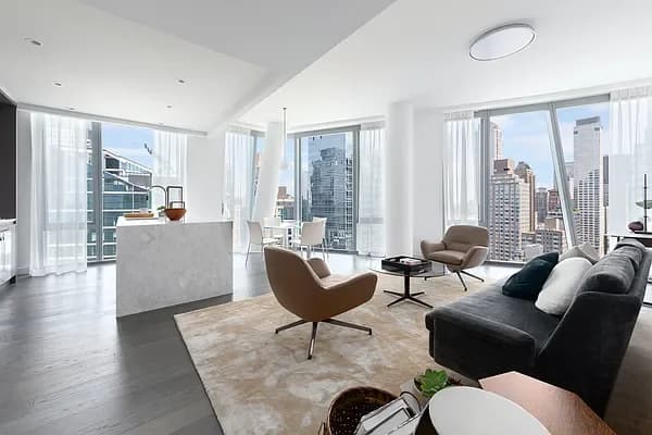 635 West 59 Street #2805, Manhattan, NY 10023 apartment_living_room 1
