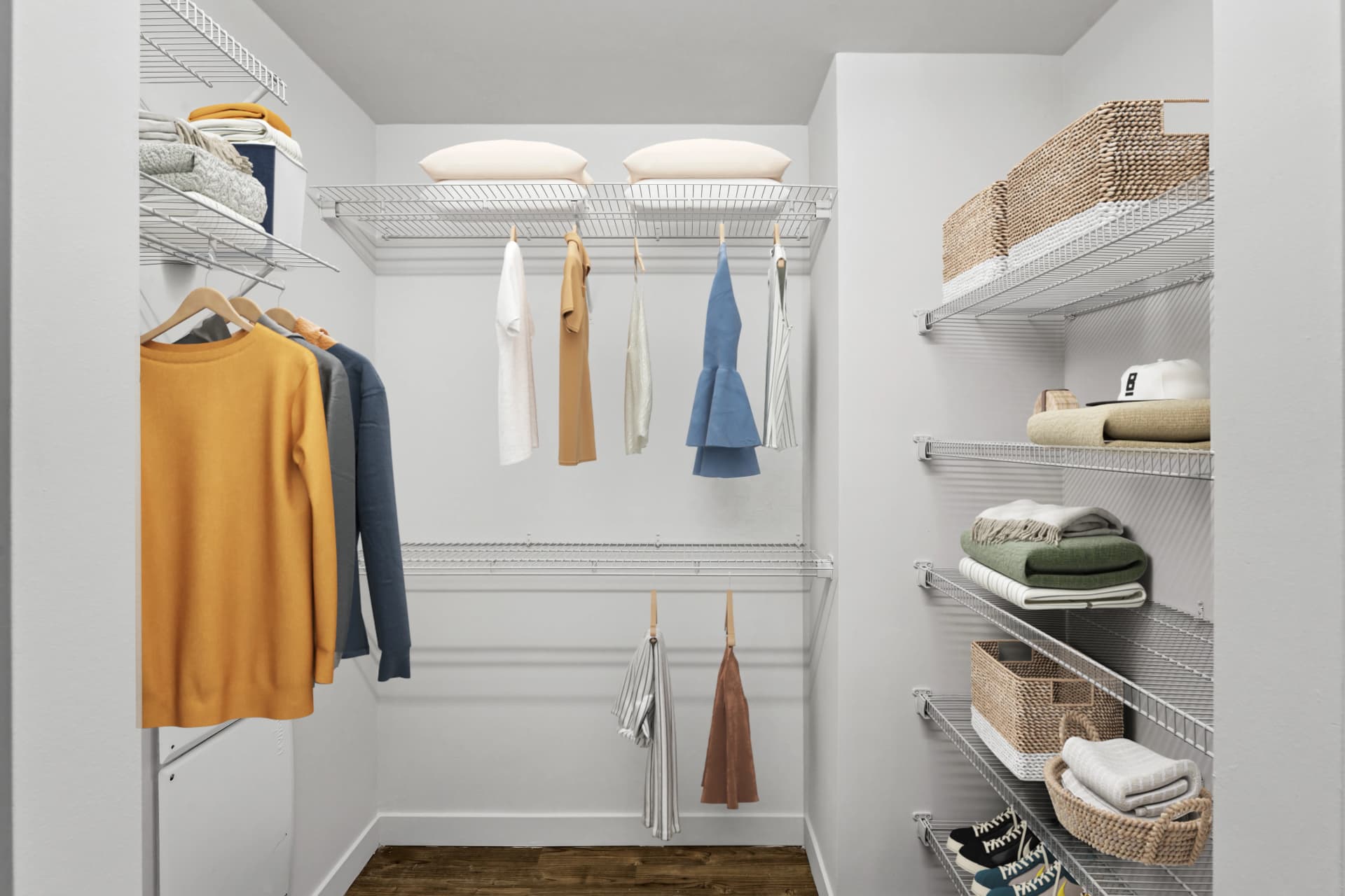 282 11 Avenue #1455, Manhattan, NY 10001 apartment_walk_in_closet 1