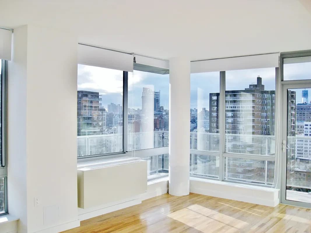 401 West 25 Street #17E, Manhattan, NY 10001 apartment_living_room 1
