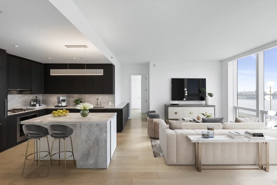 15 Hudson Yards #32G, Manhattan, NY 10001 apartment_living_room 1