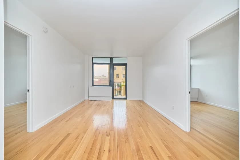2211 3 Ave #5H, Manhattan, NY 10029 apartment_living_room 1