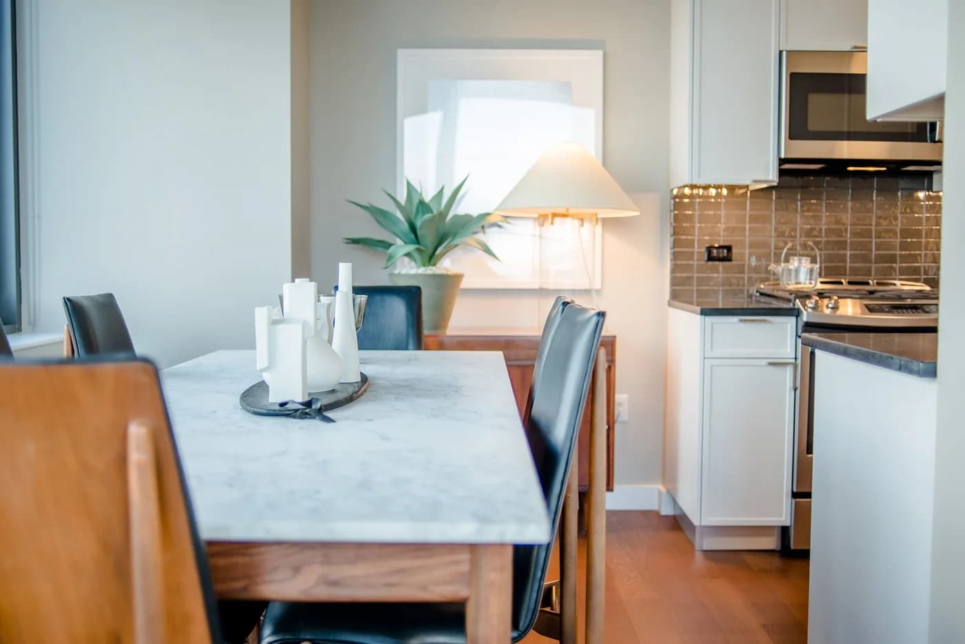 435 West 31 Street #0-20R, Manhattan, NY 10001 apartment_dining_room 1