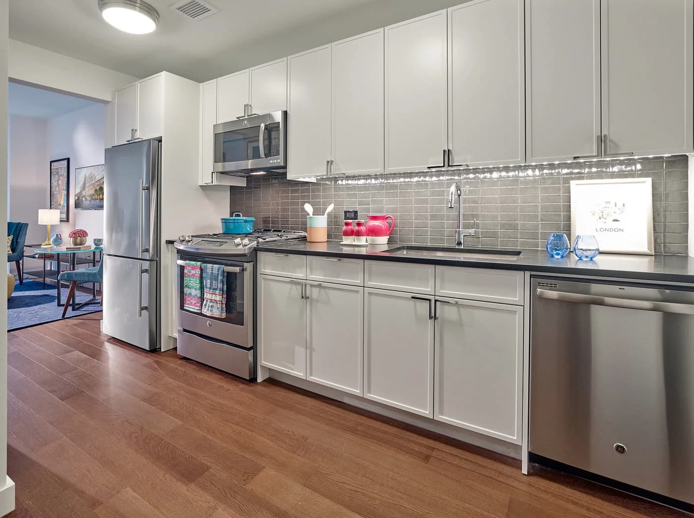 435 West 31 Street #0-39J, Manhattan, NY 10001 apartment_kitchen 1