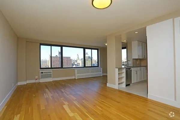 784 Columbus Avenue #1E, Manhattan, NY 10025 apartment_living_room 1