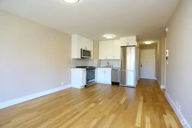 784 Columbus Avenue #7A, Manhattan, NY 10025 apartment_kitchen 1