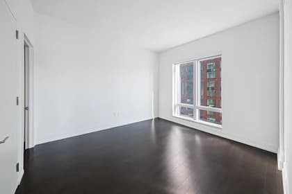 555 10 Ave #36E, Manhattan, NY 10018
