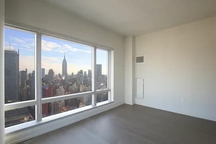555 10 Avenue #48M, Manhattan, NY 10018