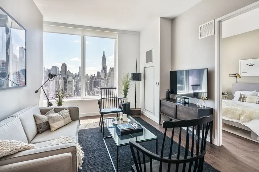 515 West 36 Street #27G, Manhattan, NY 10018 apartment_living_room 1