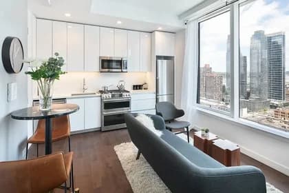 515 West 36 Street #34G, Manhattan, NY 10018