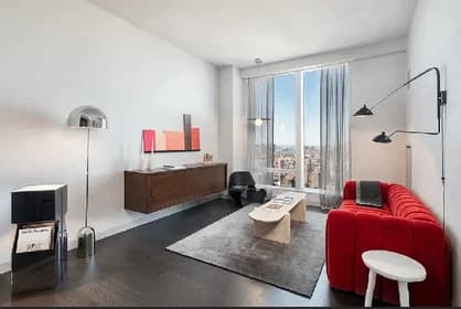 1 Manhattan Square #42-J, Manhattan, NY 10002