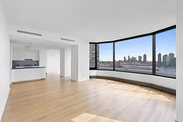 50 United Nations Plaza #14-A, Manhattan, NY 10017 apartment_kitchen 1