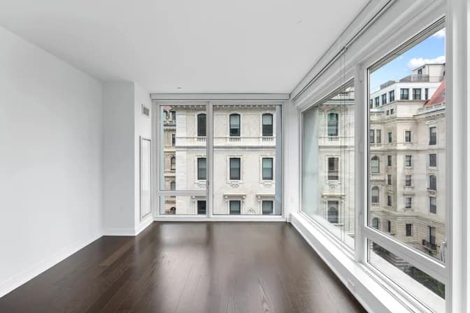 400 West 113 Street #714, Manhattan, NY 10025