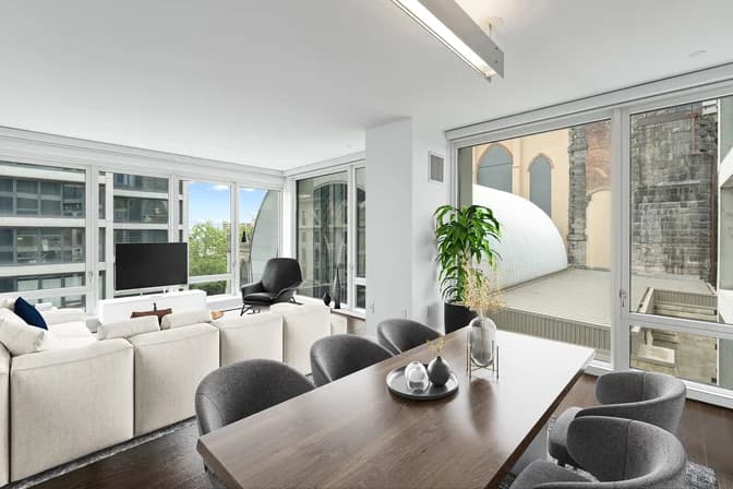 400 West 113 Street #714, Manhattan, NY 10025