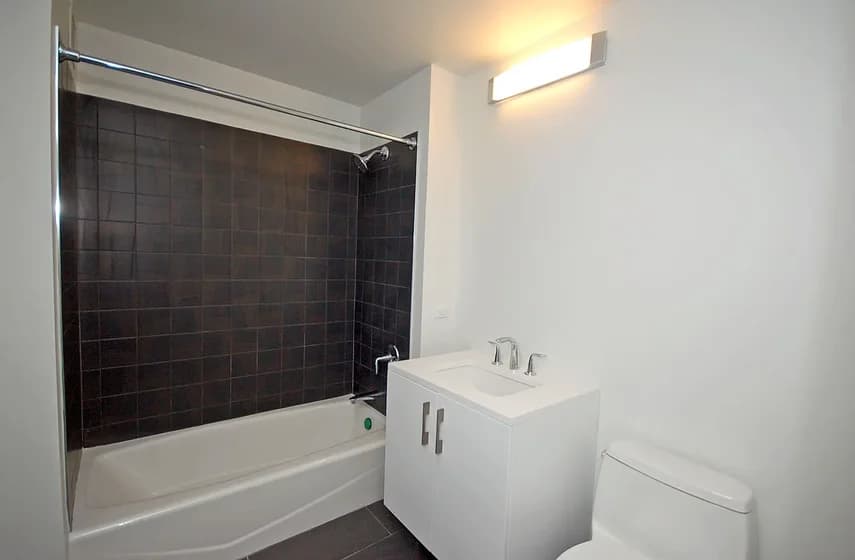 235 East 44 Street #11B, Manhattan, NY 10017 apartment_bathroom 1